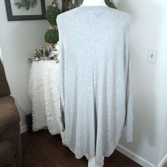 RXB GRAY DOLMAN SLEEVE OVERSIZED SWEATER SZ.S EUC - Picture 6 of 8